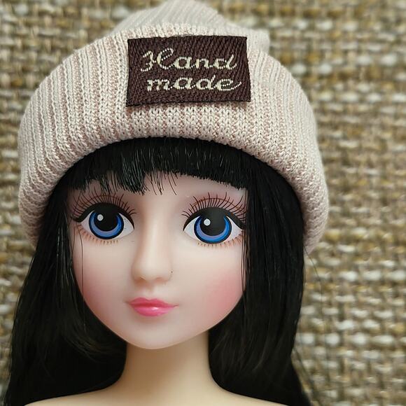 Dressed Fashion Doll 1/6 Scale Doll Movable Joints Articulated Beige Sweater - Picture 3 of 7